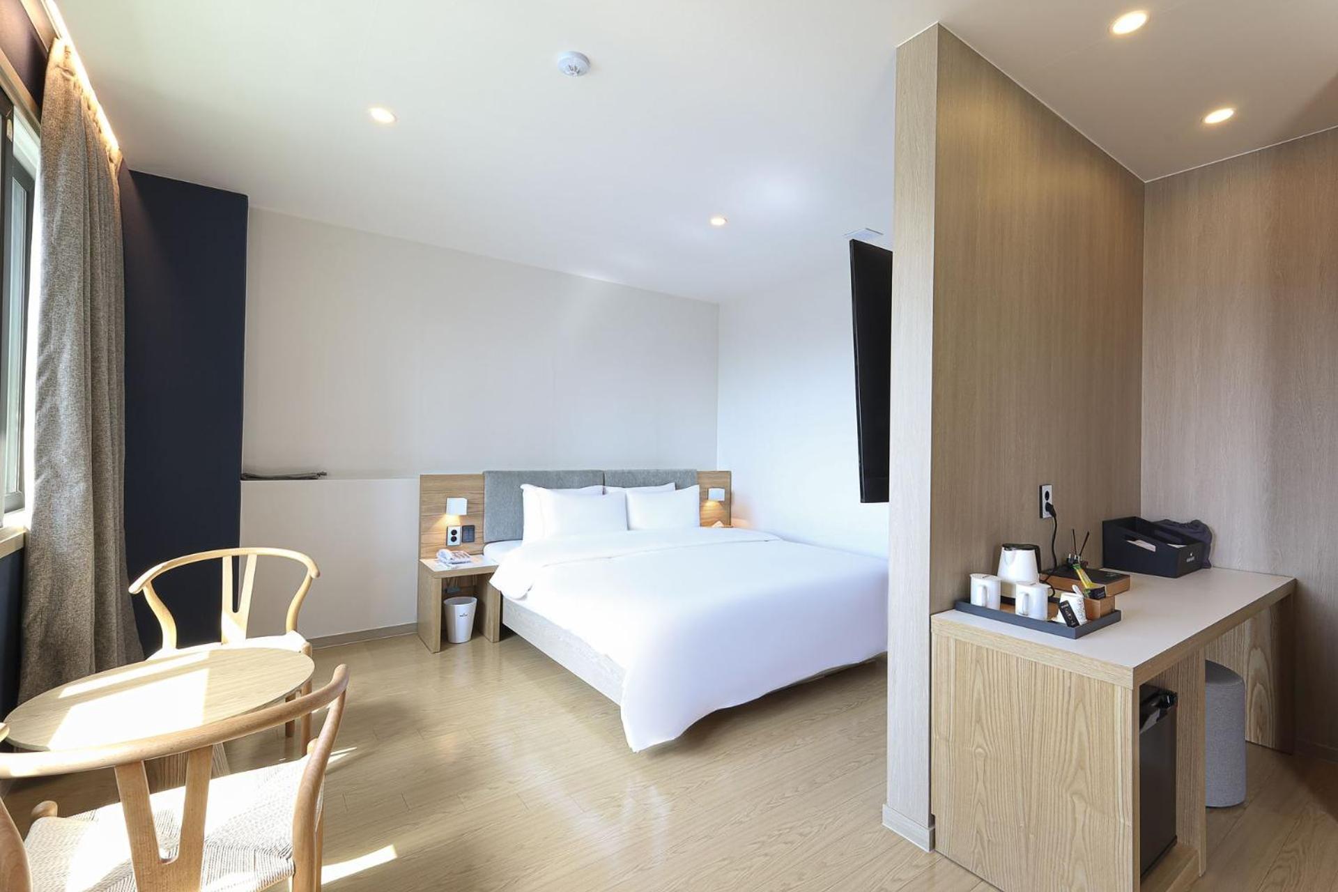 Hound Hotel Changwon Dış mekan fotoğraf