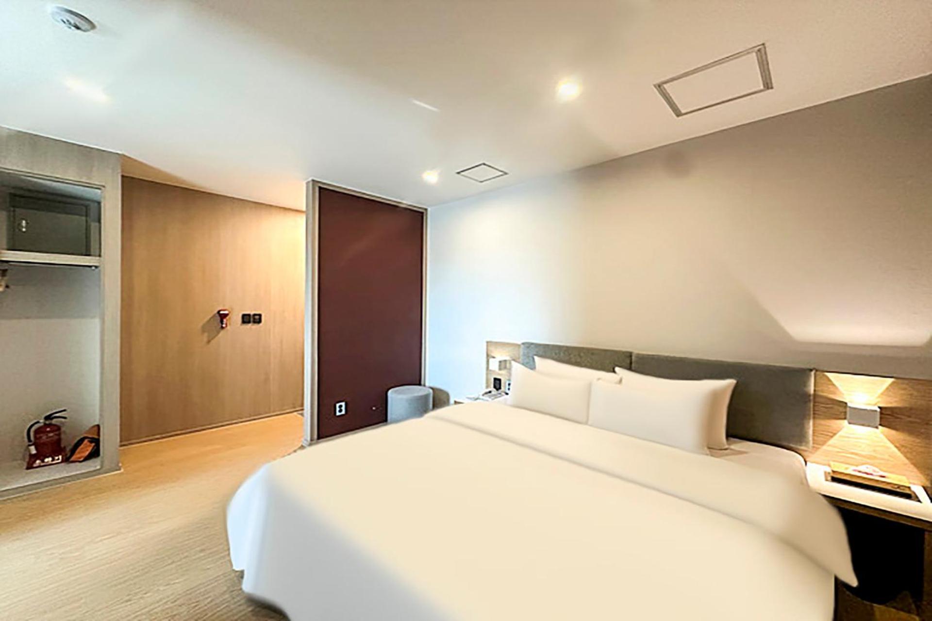 Hound Hotel Changwon Dış mekan fotoğraf