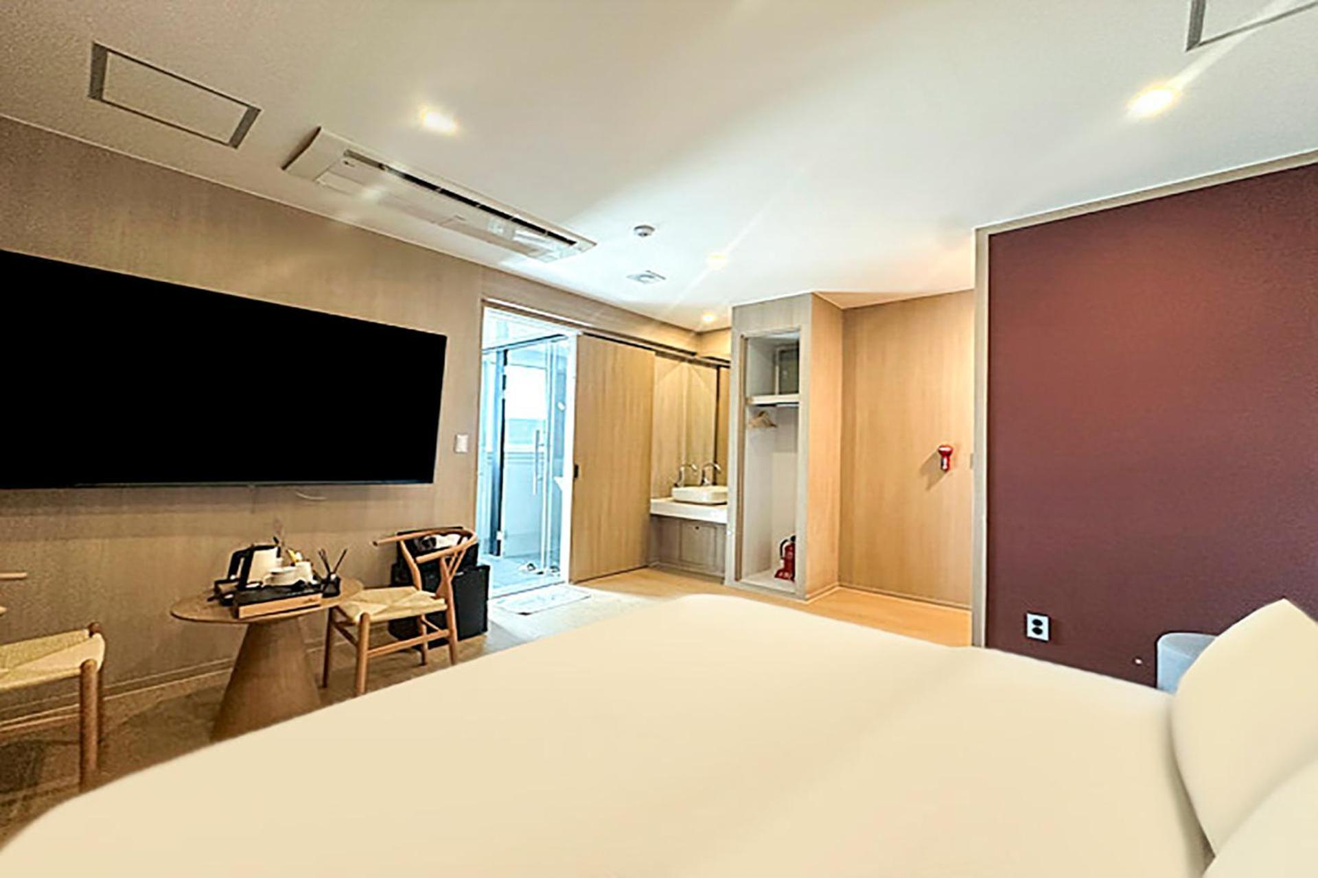 Hound Hotel Changwon Dış mekan fotoğraf