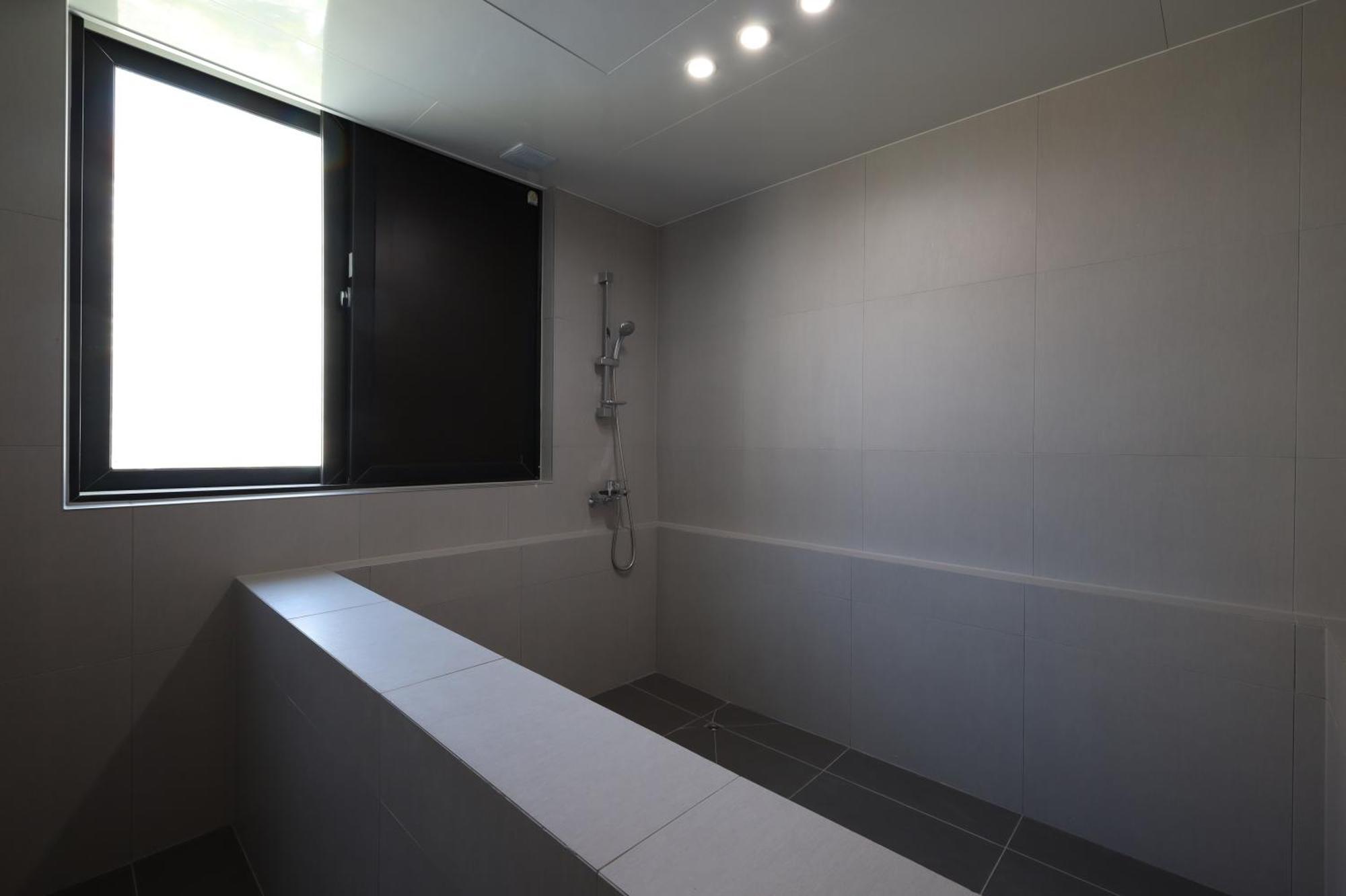 Hound Hotel Changwon Dış mekan fotoğraf