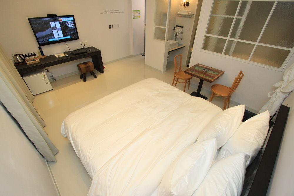Hound Hotel Changwon Dış mekan fotoğraf