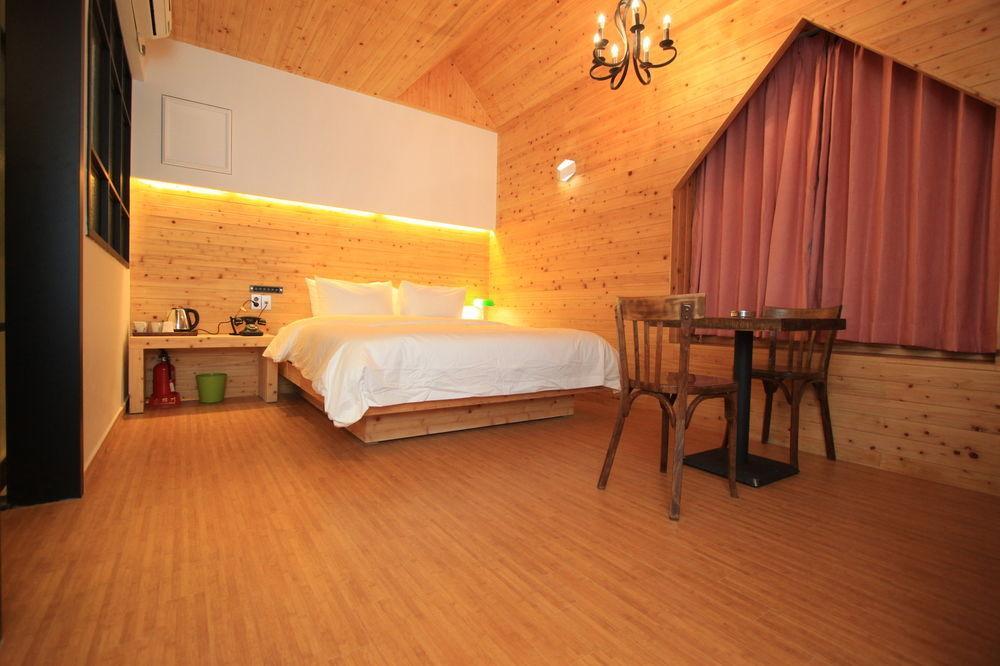 Hound Hotel Changwon Dış mekan fotoğraf