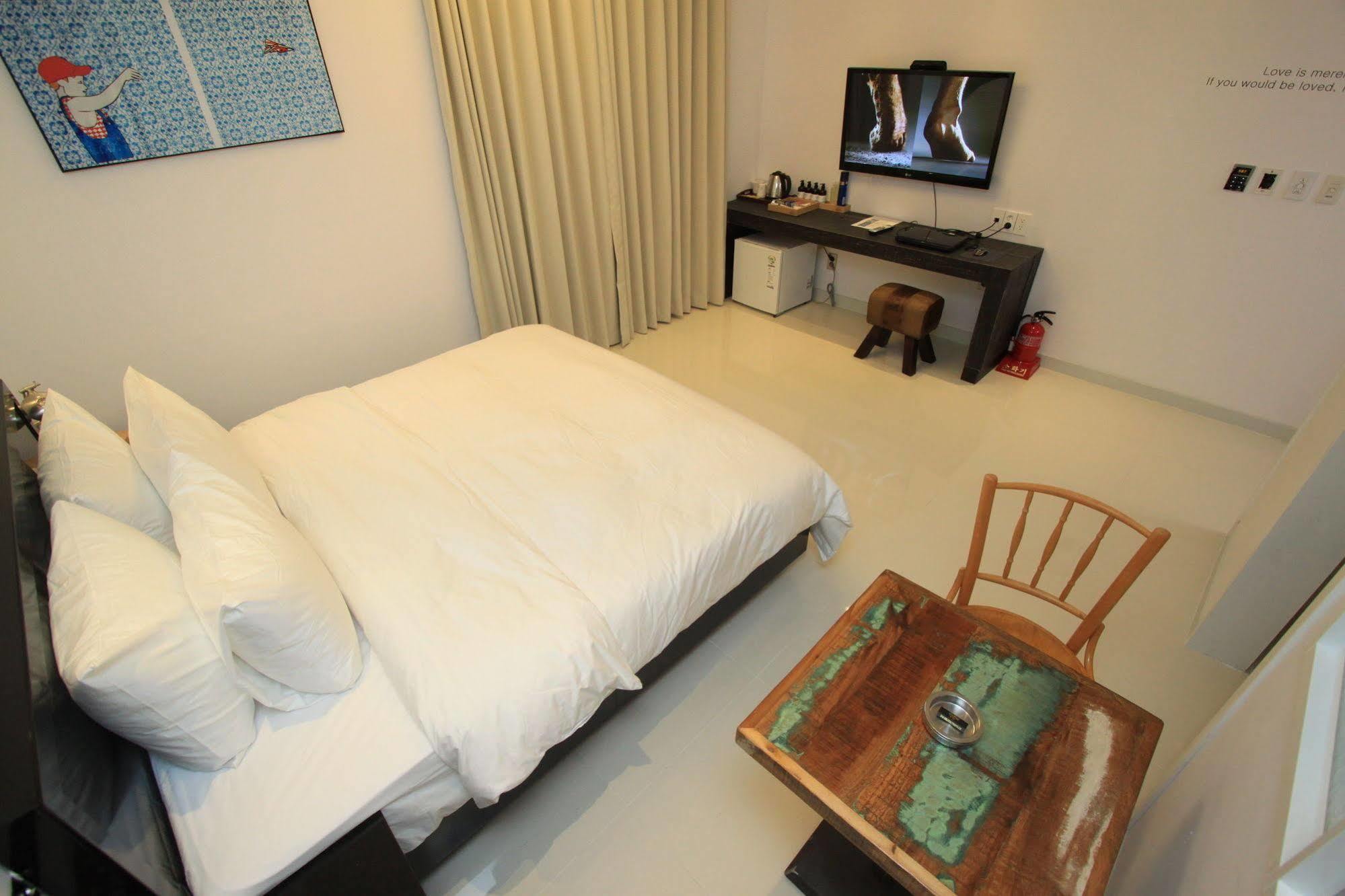 Hound Hotel Changwon Dış mekan fotoğraf